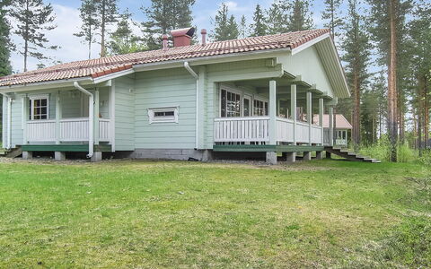 Yläneuvola Silta: Cabaña, Casa, Casa, Edificios Del Jardín, Vía Muerta, Cuarto De Troncos, Casa De Campo, Inmuebles, Cobertizo, Yarda