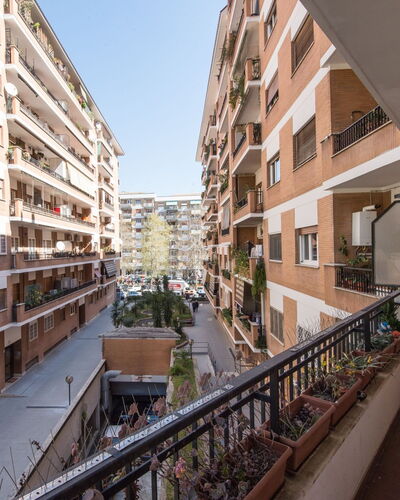 Vaticanum Hills: Edificio, Propiedad, Departamento, Arquitectura, Uso Mixto, Bienes Raíces, Barrio Residencial, Barrio, Condominio, Habitación