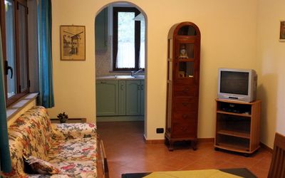 Anfora 2: Habitación, Propiedad, Mueble, Diseño De Interiores, Edificio, Casa, Suelo, Arquitectura, Madera Dura, Sala