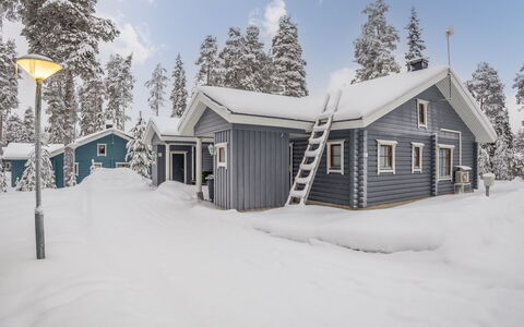 Kaukonraitti 4 C 2: Nieve, Invierno, Casa, Casa, Cabaña, Techo, Congelación, Vía Muerta, Pendiente, Escarcha