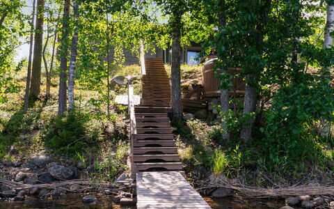 Hot Pool Cottage Iitu: Árbol, Madera, Muelle, Boardwalk, Tablón, Bosque, El Maletero, Madera Dura, Bosque, Reserva Natural
