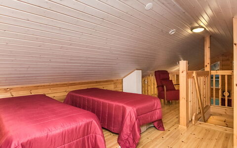 Myllymökki: Madera, Vía Muerta, Cabaña, Casa, Casa, Tablón, Edificios Del Jardín, Cuarto De Troncos, Madera Dura, Porche