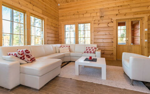 Lokinsiipi: Diseño De Interiores, Madera, Piso, Mueble, Suelo, Sala, Suelos De Madera, Sofá, Casa, Habitación