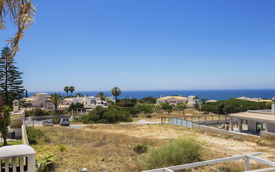Galé 600M from the Beach