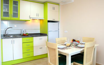 Alojamiento:&nbsp;Esmeralda Suites 315.3
