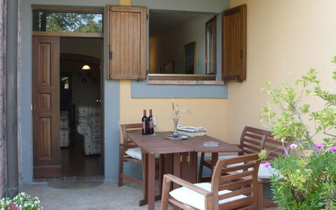 Le Querce Di Campocane: Habitación, Propiedad, Mueble, Edificio, Casa, Diseño De Interiores, Mesa, Bienes Raíces, Suelo, Casa