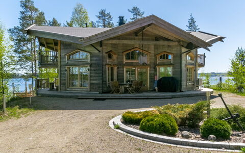 Villa Pyöriäinen: Cabaña, Casa, Casa, Edificios Del Jardín, Vía Muerta, Cuarto De Troncos, Casa De Campo, Inmuebles, Cobertizo, Yarda