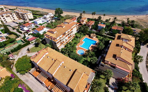 La Marina: Recurso, Departamento, Inmuebles, Hacienda, Hotel, Villa, Balneario, Eco Hotel, Piscina
