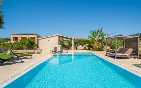 Cas Ciutada: Azul, Piscina, Recurso, Zona Tropical, Mueble Para Exteriores, Villa, Eco Hotel, Hacienda