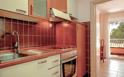 Alojamiento:&nbsp;Matilde Beach Resort 200.2