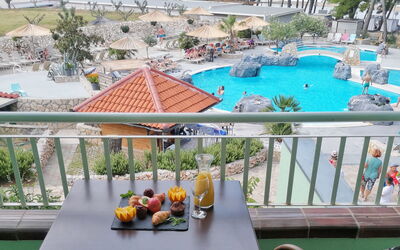 Alojamiento:&nbsp;Matilde Beach Resort 200.1