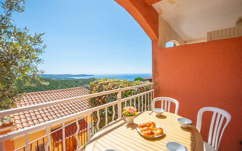 Cavalaire 605: Balcón, Villa