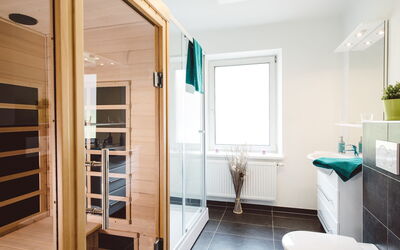 Alojamiento:&nbsp;Für Bis zu 4 Personen mit Ir-Sauna 100.29